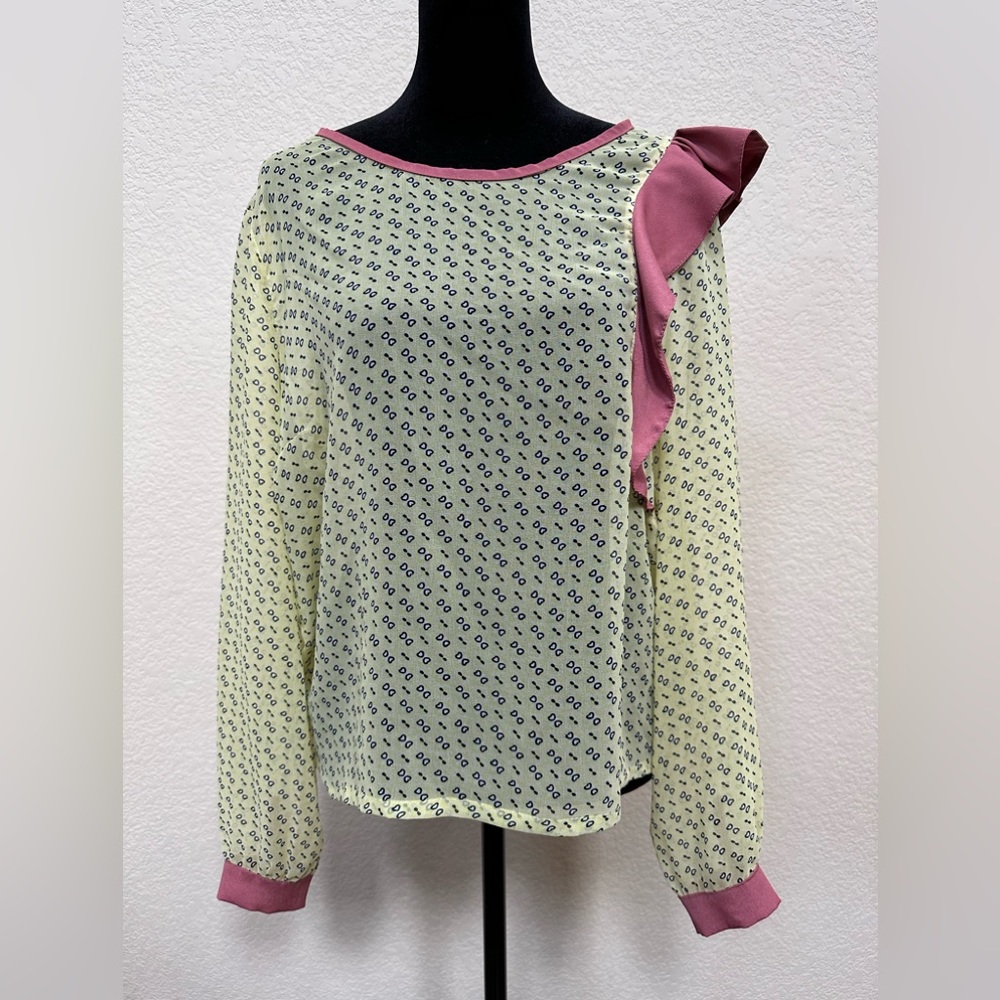Asymmetrical top | Size M | yellow, pink, black, white
